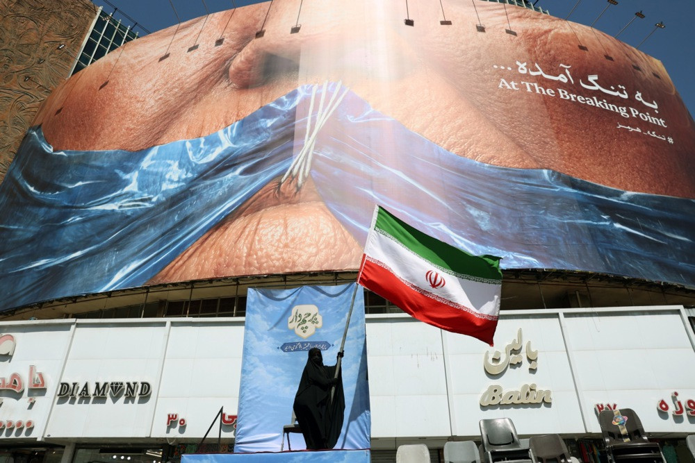 Iran proširio definiciju Hormuškog moreuza na "široku operativnu zonu"