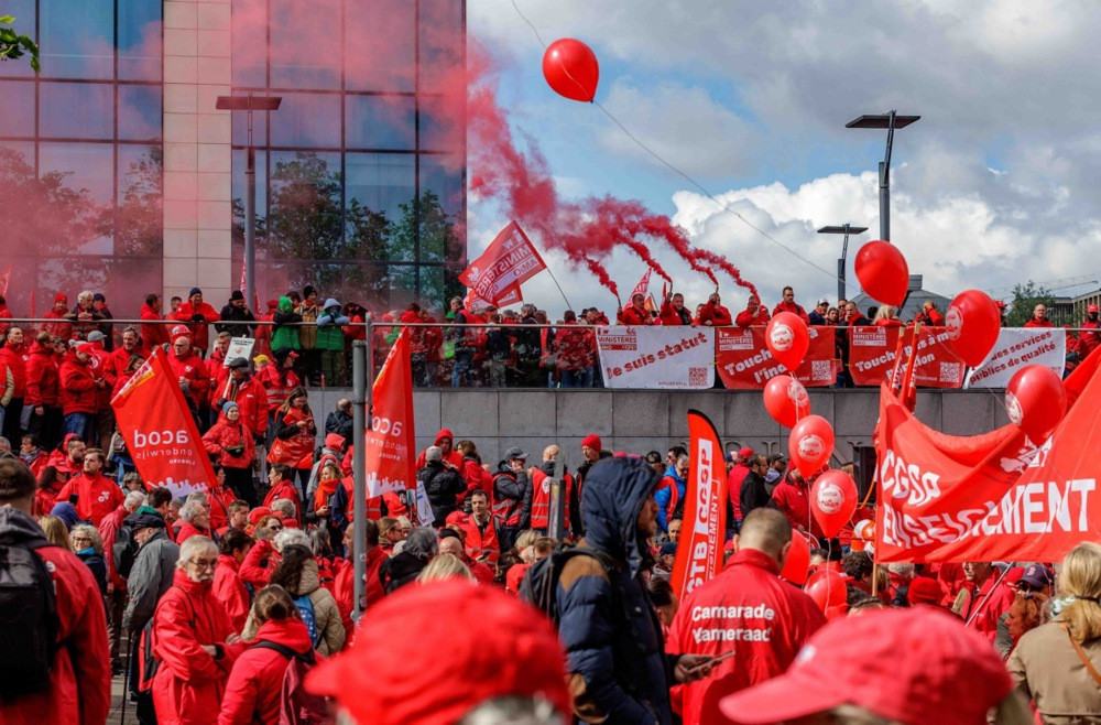 Desetine hiljada ljudi protestovalo u Briselu protiv reformi belgijske vlade