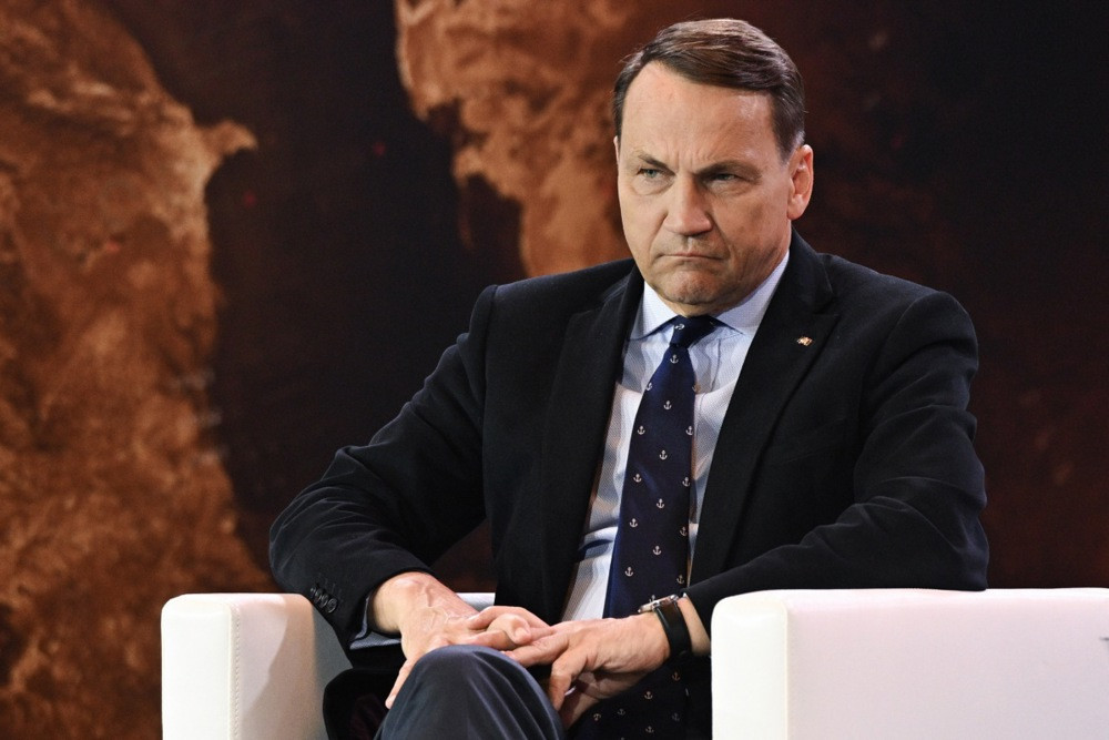 Sikorski: Ukrajina ne može u EU dok ne ispuni sve kriterije