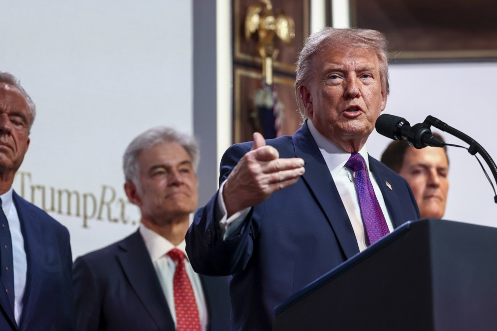 Trump najavljuje mogući novi napad na Iran dok se pregovori nastavljaju
