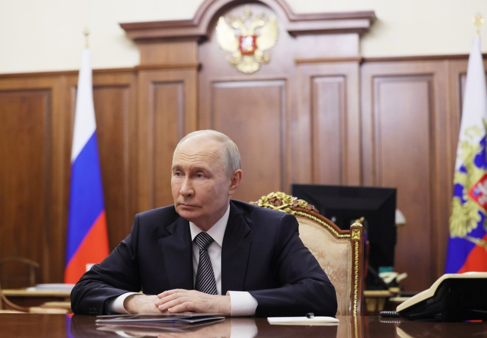 Putin doputovao u Astanu u državnu posjetu Kazahstanu