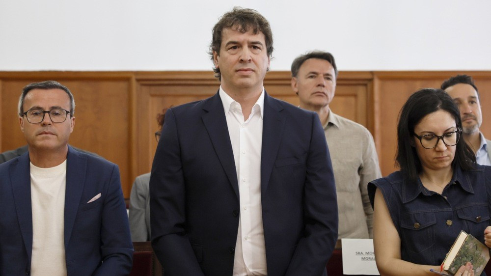 Brat Pedra Sancheza ide na suđenje dok slučajevi korupcije vrše pritisak na špansku vladu