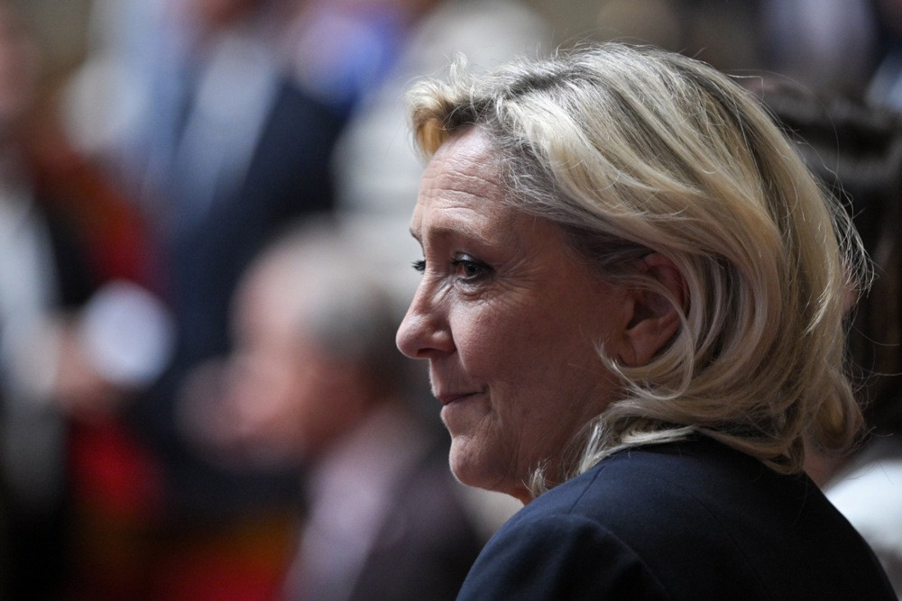 Marine Le Pen stigla na sud zbog žalbene presude koja bi mogla odrediti njenu političku budućnost