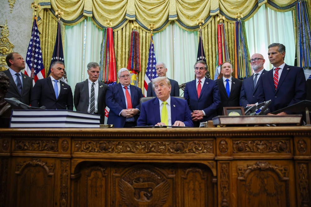 Trump objavio novu poruku: Izrael i Iran žele hitno primirje, američka blokada iranskih luka ostaje