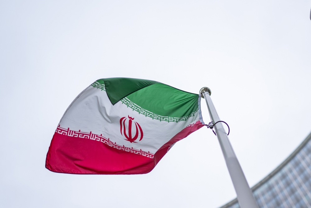 Iran osuđuje američke napade na obalne objekte, nazivajući ih kršenjem primirja