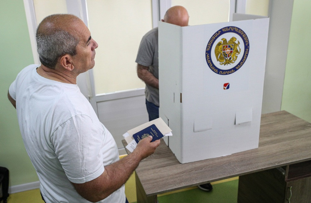 Izbori u Armeniji: Glasanje koje bi moglo odrediti budući kurs zemlje prema EU ili Rusiji