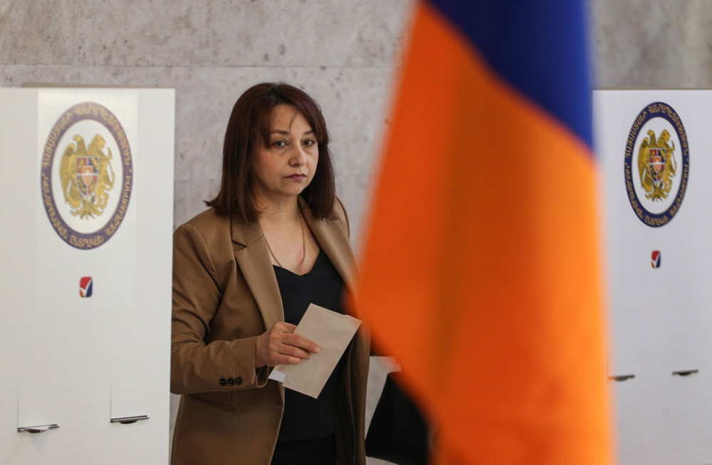 Završeno glasanje na parlamentarnim izborima u Armeniji, izlaznost blizu 59 posto