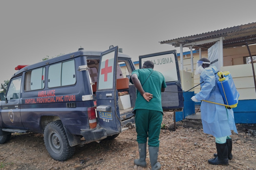 Ebola u Kongu: WHO upozorava na širenje, 676 slučajeva i 136 mrtvih