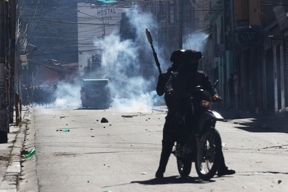 Bolivijski predsjednik proglasio vanredno stanje usred krize s blokadama