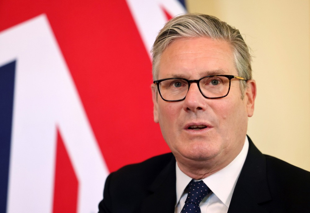 Starmer najavio zabranu društvenih mreža za mlađe od 16 godina u Velikoj Britaniji