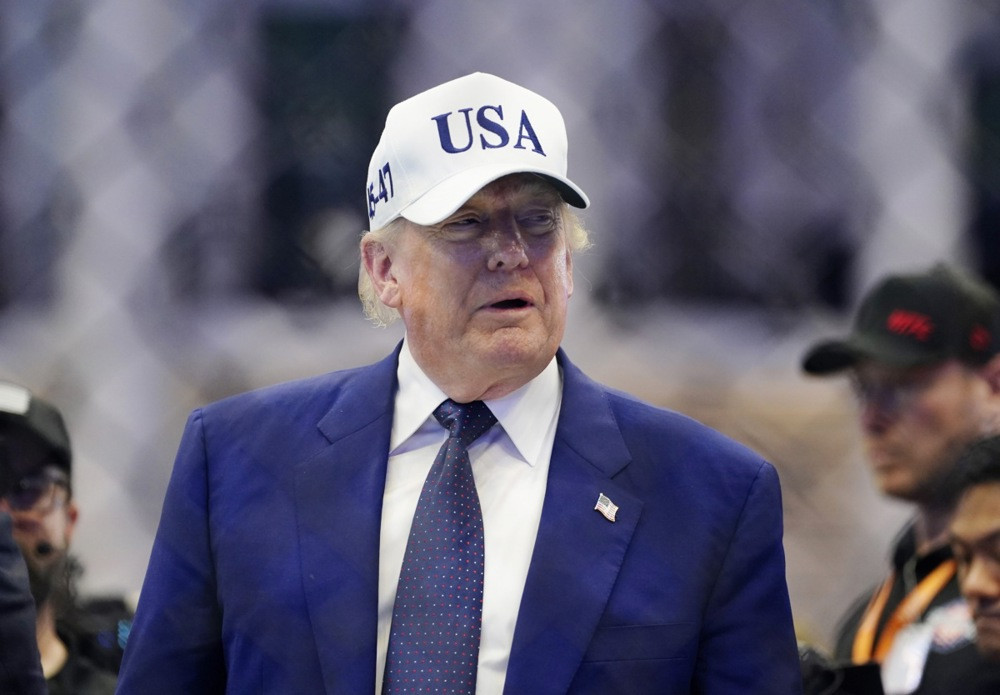 Trump tvrdi da tankeri s naftom napuštaju Hormuški moreuz, uprkos neizvjesnostima