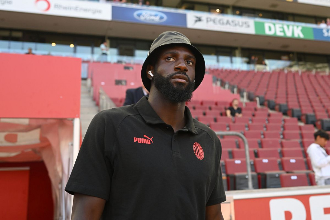 Policija se izvinila fudbaleru Milana zbog zaustavljanja