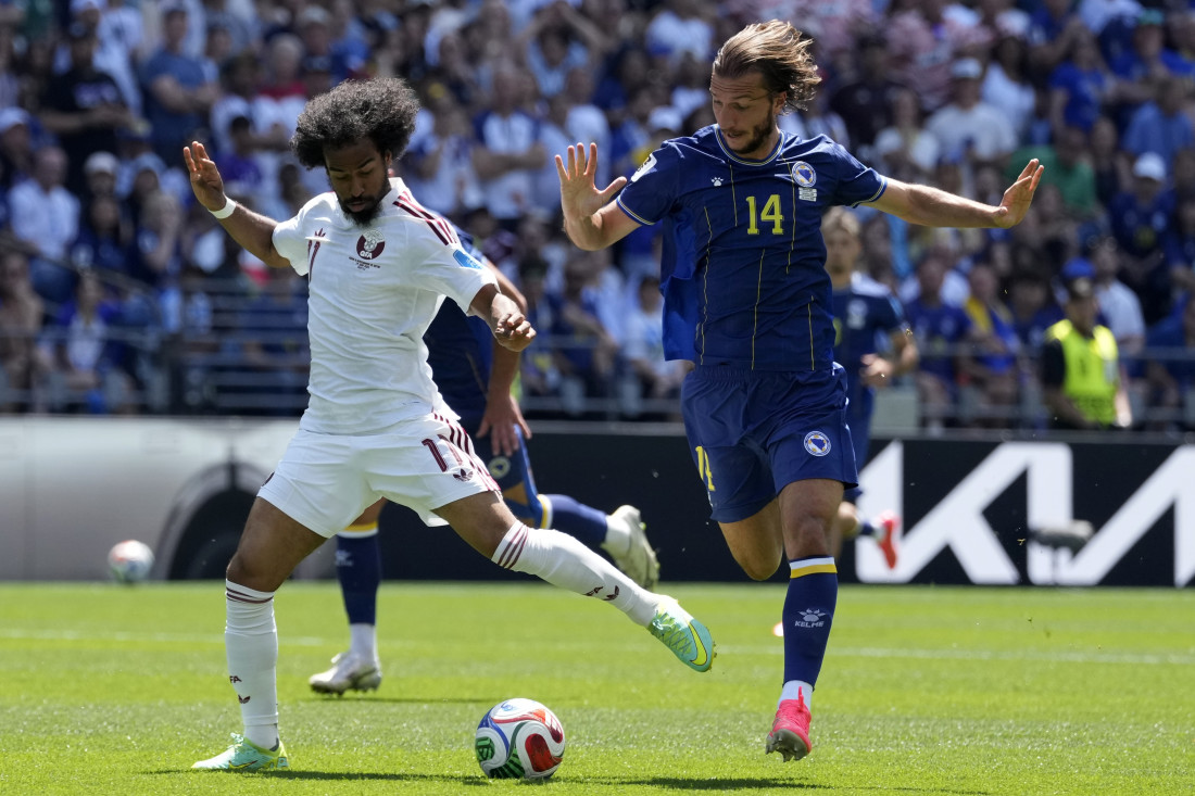 Katar nakon greške odbrane BiH smanjio na 2:1
