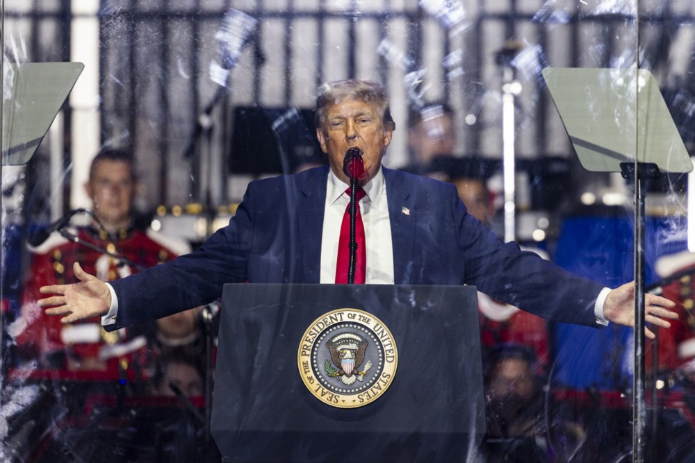 Politički skup, kritike i sporne izjave: Trump pretvorio 250. rođendan SAD-a u proslavu samog sebe