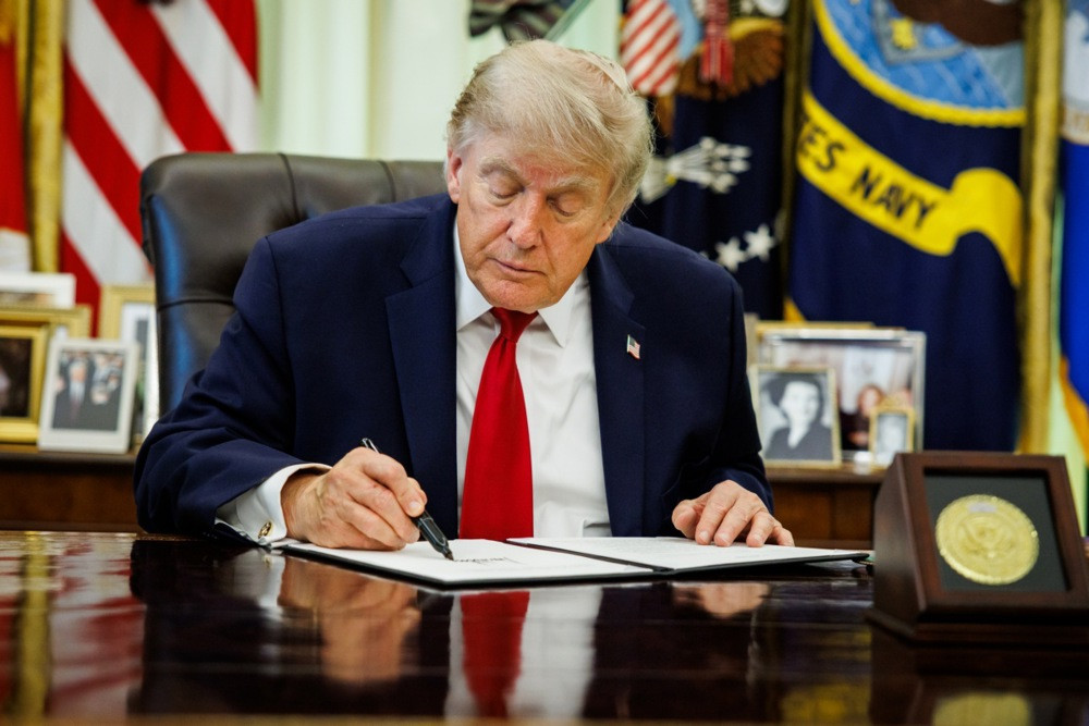 Trump pozvao Kongres da zakonom ukine pravo na državljanstvo po rođenju