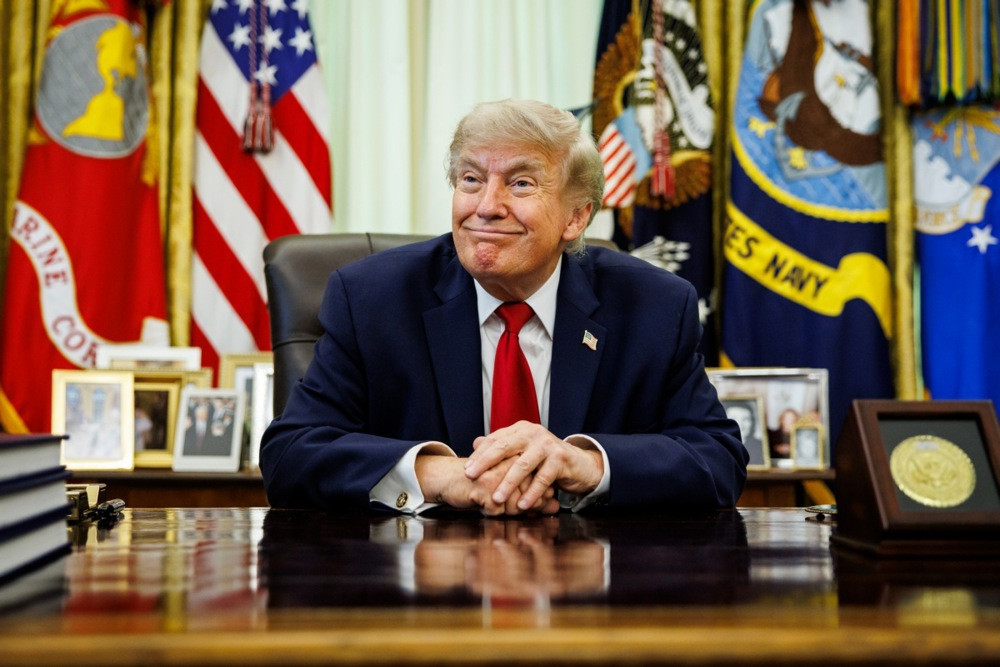 Trump je zaradio preko milijardu dolara od kripto investicija u 2025. godini