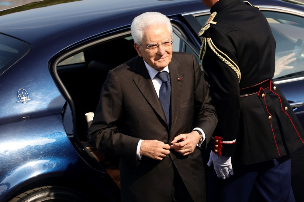 Mattarella pozvao na hitnu reakciju protiv nekontrolisane upotrebe umjetne inteligencije