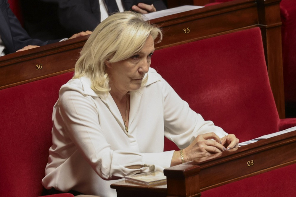 Stranka Marine Le Pen proširila zastupljenost u francuskom Senatu