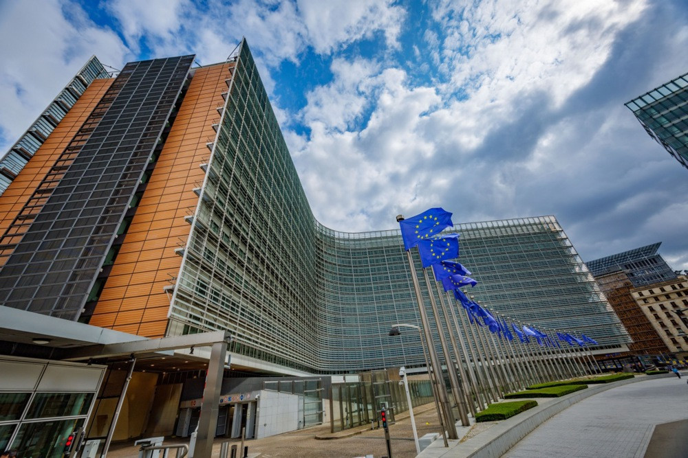 EU odbacuje moguću američku zabranu izvoza dizela i upozorava na narušavanje povjerenja