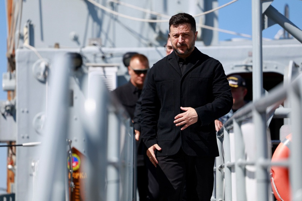 Zelenski: Ukrajina napala ruske naftne rafinerije i ratne brodove u Crnom moru