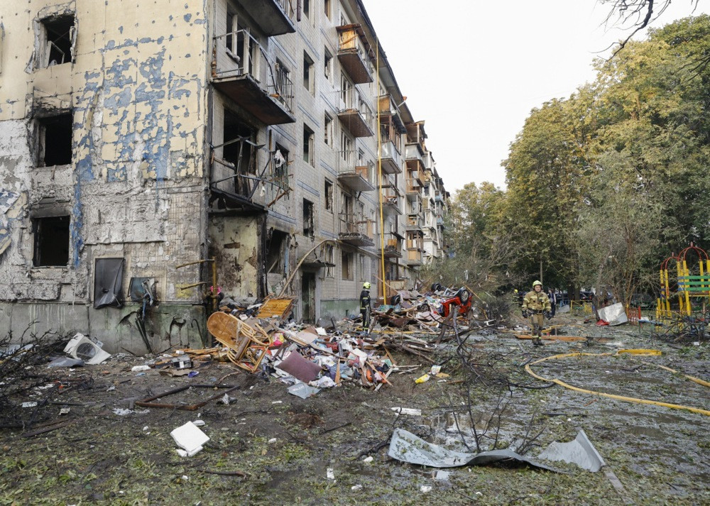 Ukrajina osudila napad dronom na civila u Hersonu, tvrdi da je riječ o "lovu" na stanovnike