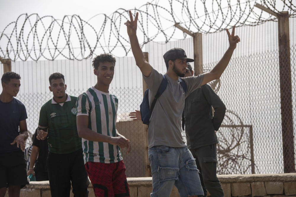 Broj poginulih migranata u Ceuti porastao na 67; Španija pojačava zaštitu granice