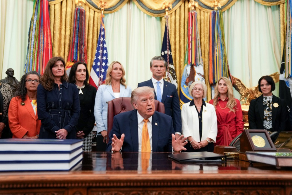 Trump optužio naftne kompanije da "zarađuju previše" zbog rata s Iranom