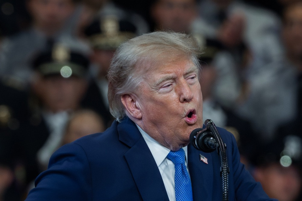 Trump zaprijetio da će „bombardirati Oman do temelja" zbog Hormuškog moreuza