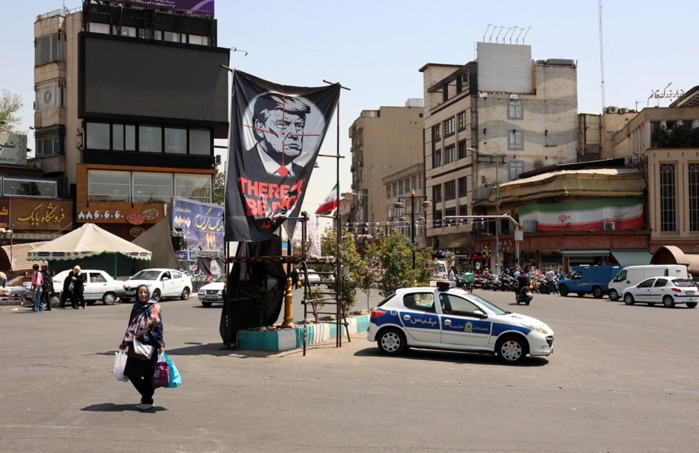 Trump tvrdi da Iran ne plaća veliki dio vojske, dok istovremeno ubija demonstrante