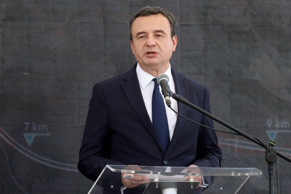 Kurti najavio osnivanje radne skupine za pravnu pomoć vođama OVK-a