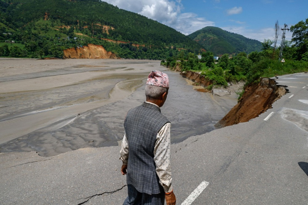 Stručnjaci upozoravali na rizik od katastrofe tri mjeseca prije razornih poplava u Nepalu i Kini