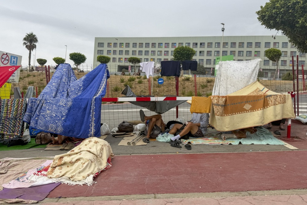 Ceuta priprema novi smještaj za migrante nakon masovnog priliva iz Maroka
