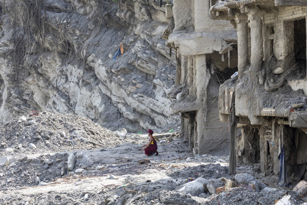 Nepal obilježava Dan žalosti nakon katastrofalnih poplava, spasioci i dalje tragaju za više od 5.000 nestalih