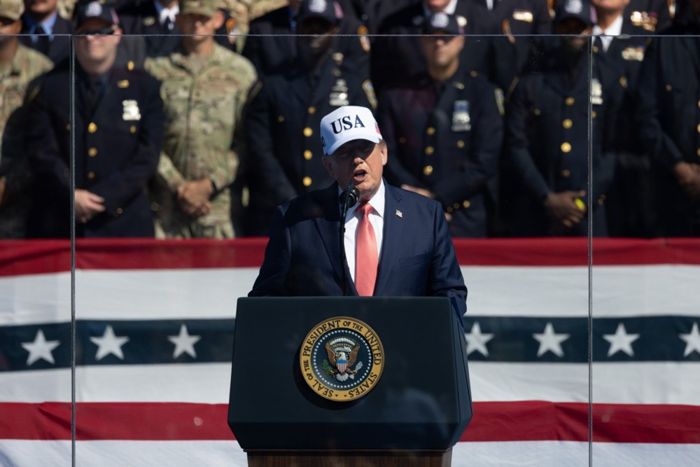 Trump: Rat s Iranom "odmah će završiti" nakon međuizbora