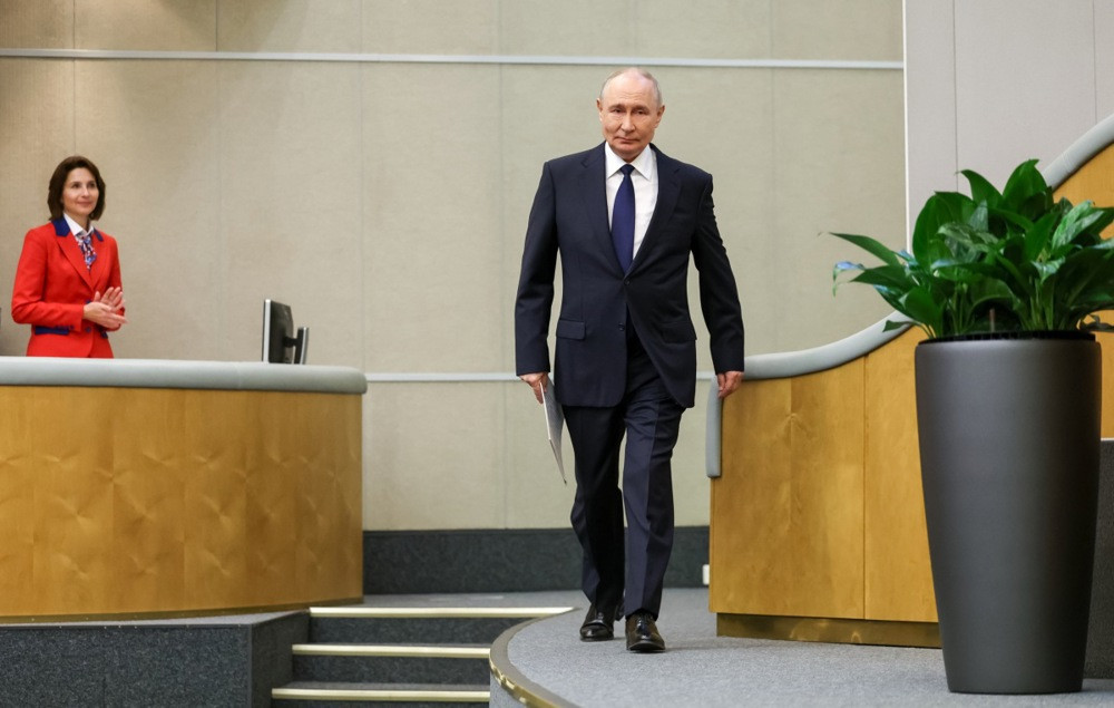 Putin: Rusija neće "tražiti milostinju" po svijetu, ekonomija funkcioniše pouzdano