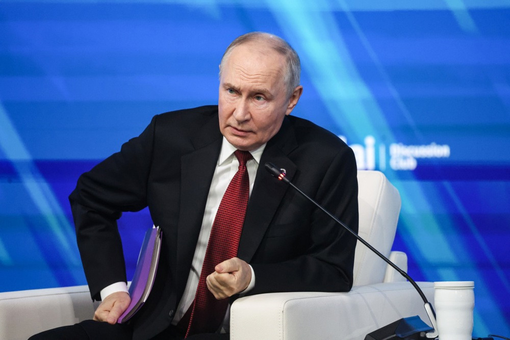 Putin: Rusija nikome ne prijeti, ali bi u slučaju napada NATO-a mogla upotrijebiti sve vrste naoružanja
