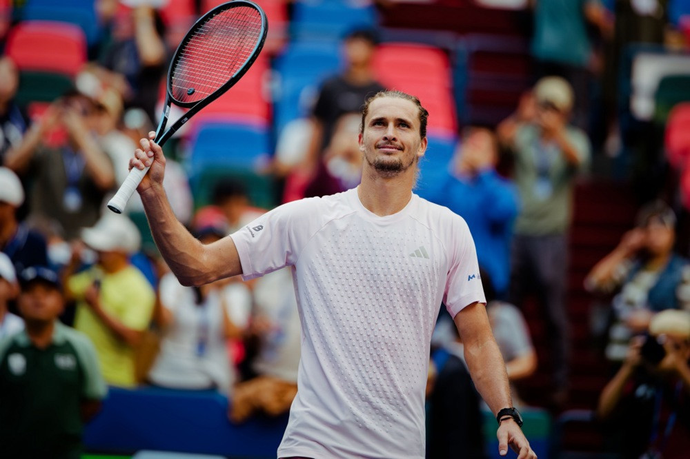 Zverev i Tiafoe u trećem kolu Šangaja