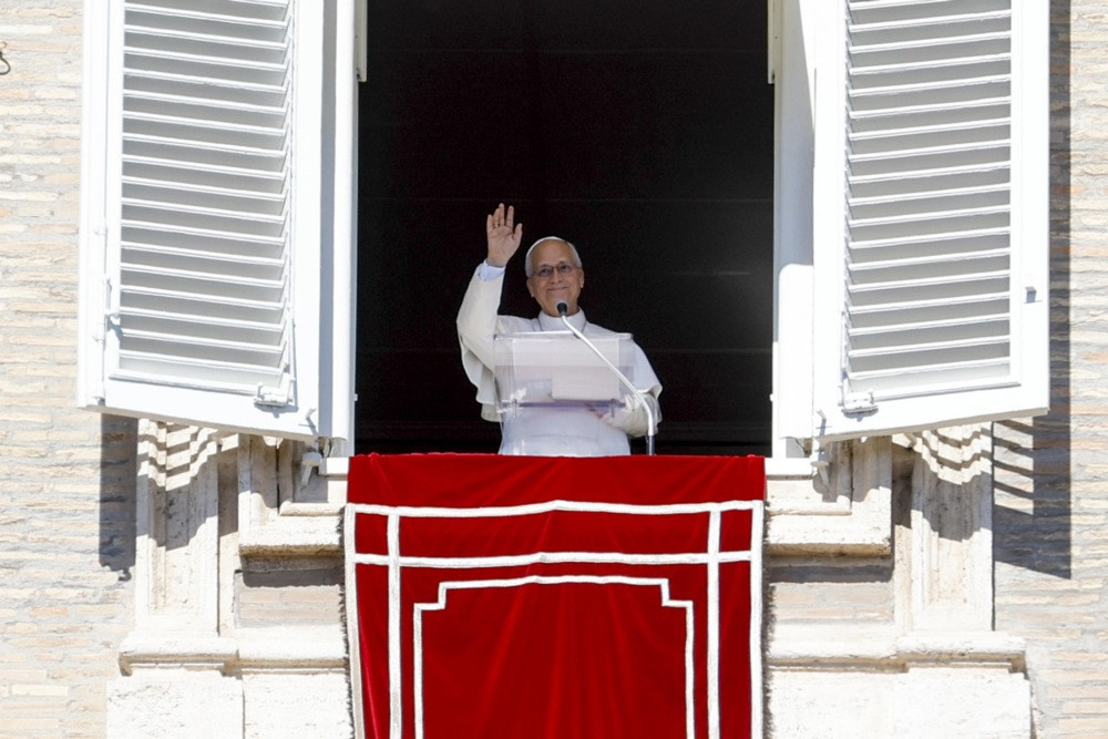Papa Lav XIV danas ide na operaciju pluća u Rimu