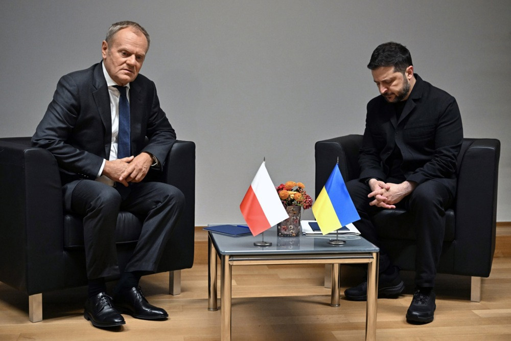 Tusk poručio Zelenskom: EU neće ublažavati sankcije Rusiji
