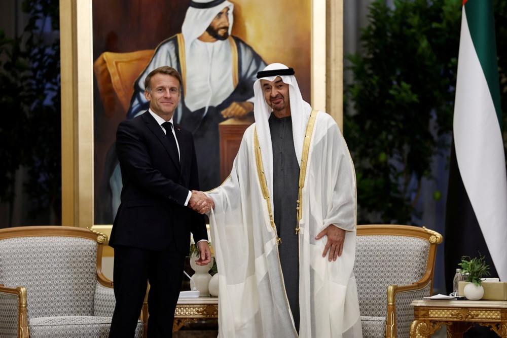 Macron stigao u UAE u okviru trodnevne turneje po Zaljevu