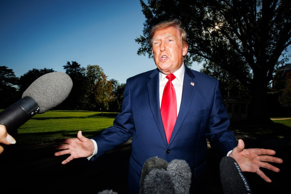 WSJ: Trump zatražio od Muska da ukine ograničenje brzine Starlinka u Ukrajini