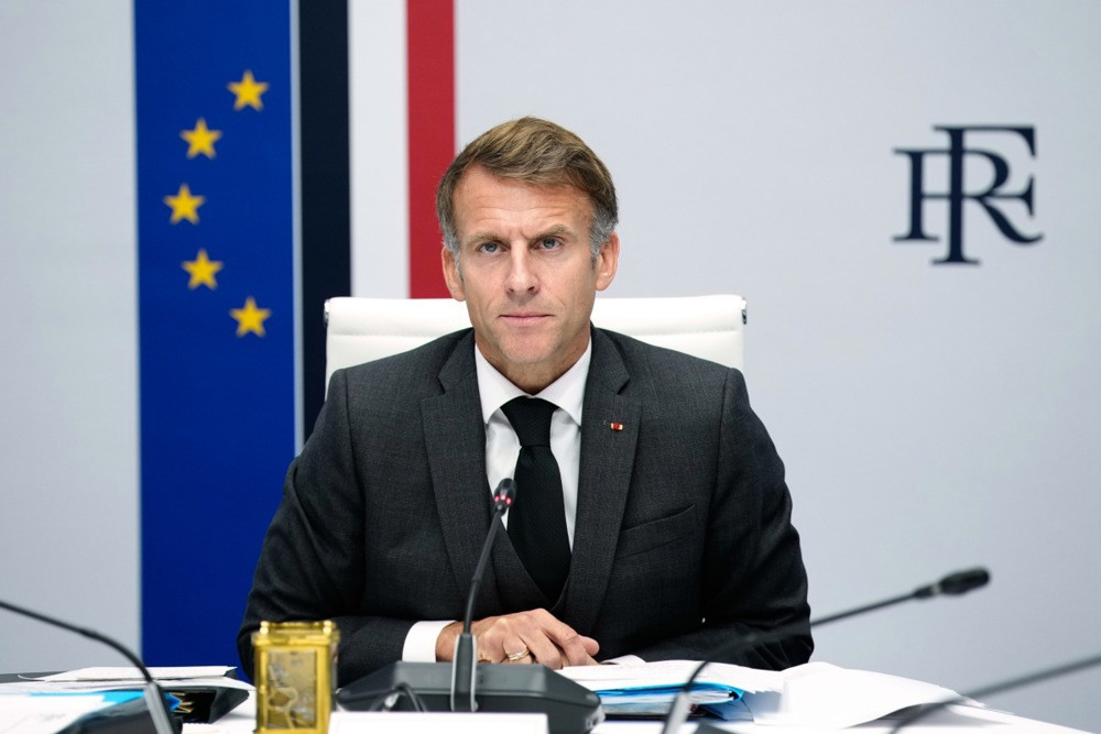 Macron se sastaje s predstavnicima učenika po prvi put od izbijanja protesta