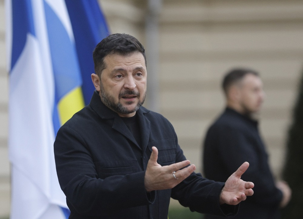 Zelenski: Ukrajina već gotovo mjesec čeka odobrenje SAD-a za isporuku raketa Patriot i NASAMS