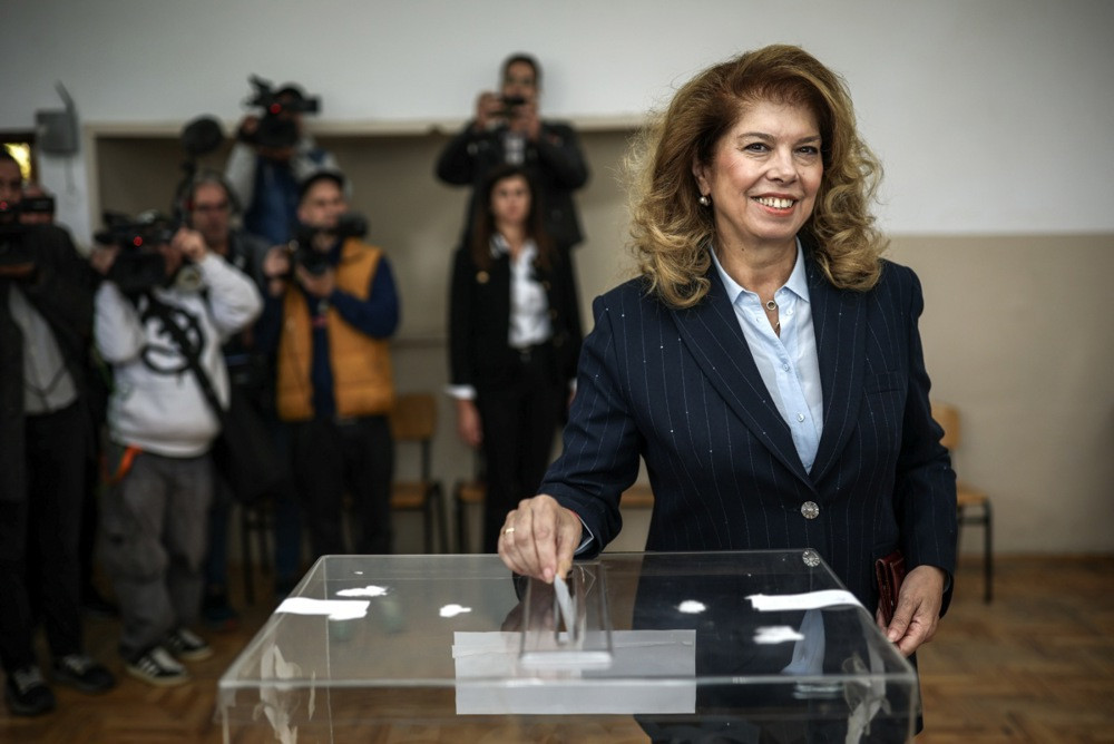 Sadašnja predsjednica Bugarske vodi nakon prvog kruga predsjedničkih izbora