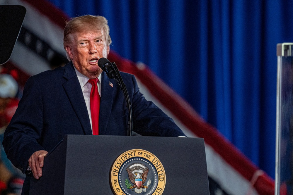 Trump ponovo obećao 5.000 dolara svakom Amerikancu u slučaju pobjede republikanaca