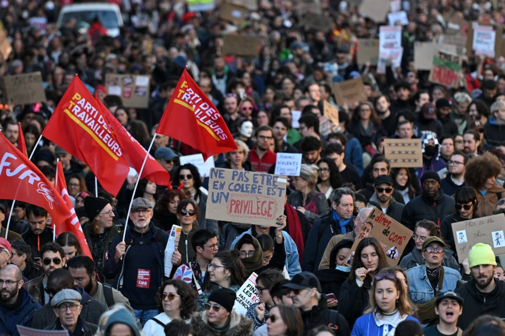 Sukobi zabilježeni u nekoliko francuskih gradova tokom protesta