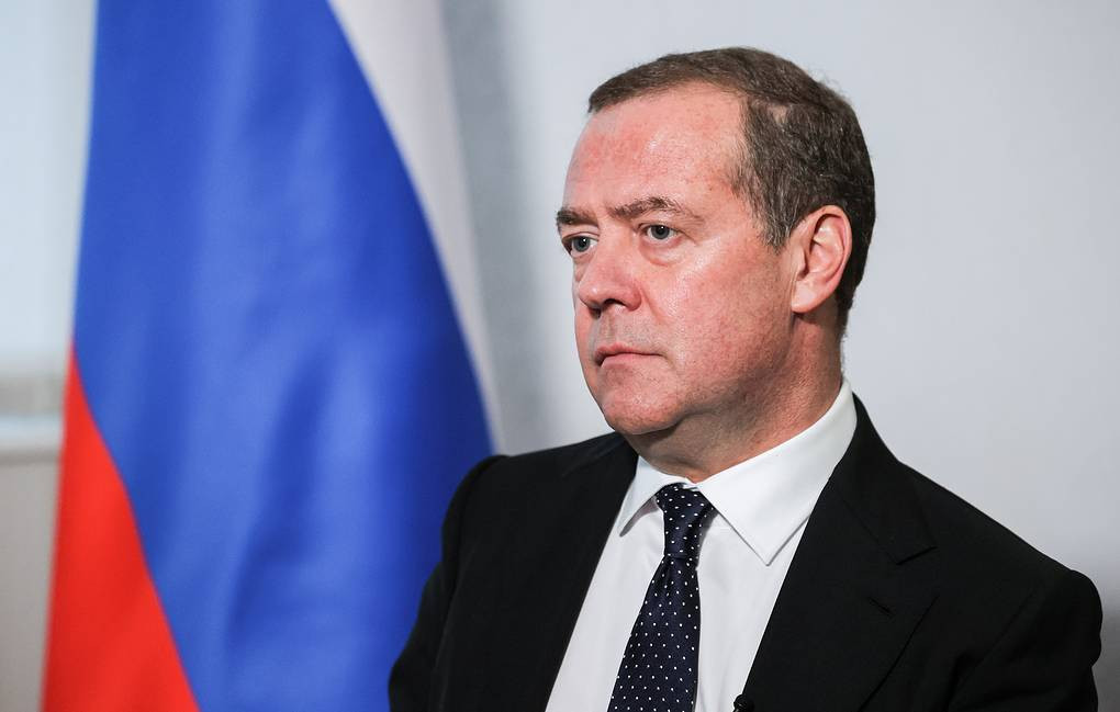 Medvedev: Rusiji nije stalo do Trumpovog "teatralnog ultimatuma"