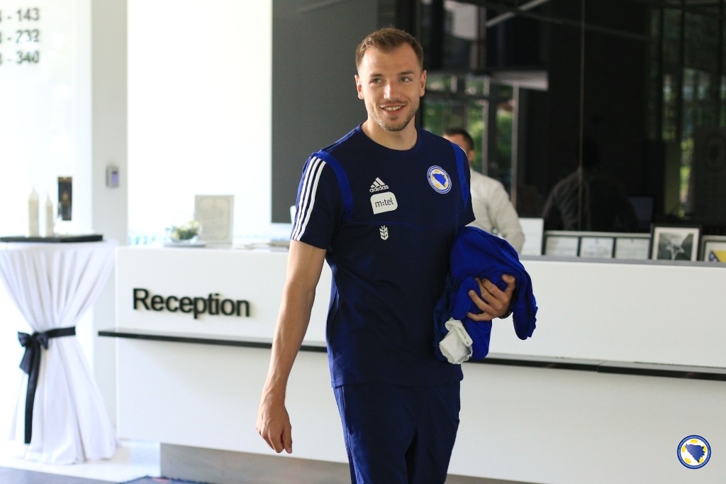 Saničanin: Napraviti što bolji rezultat protiv Crne Gore i Danske