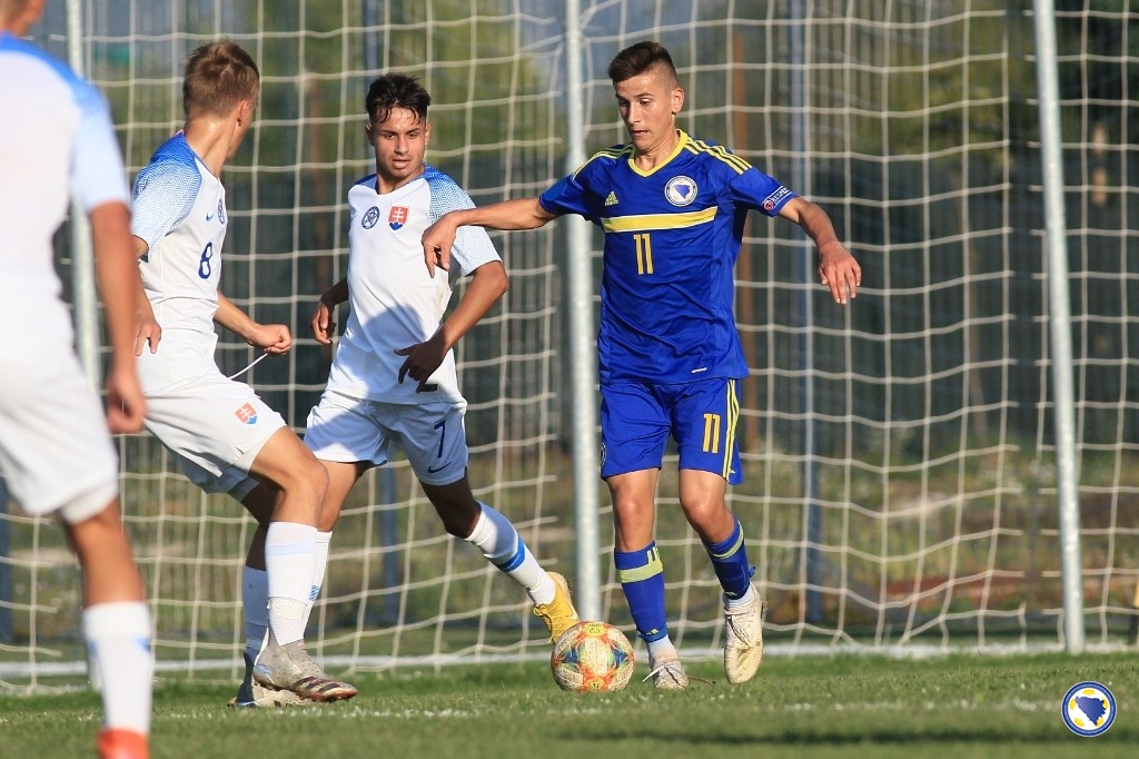 Kadeti minimalno poraženi od Švajcarske