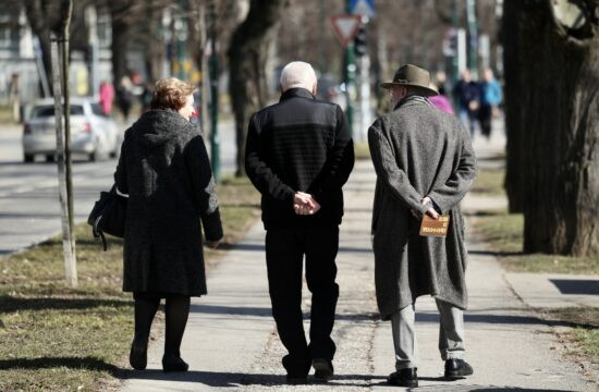 Isplata uvećanih mirovina u petak, 5. svibnja